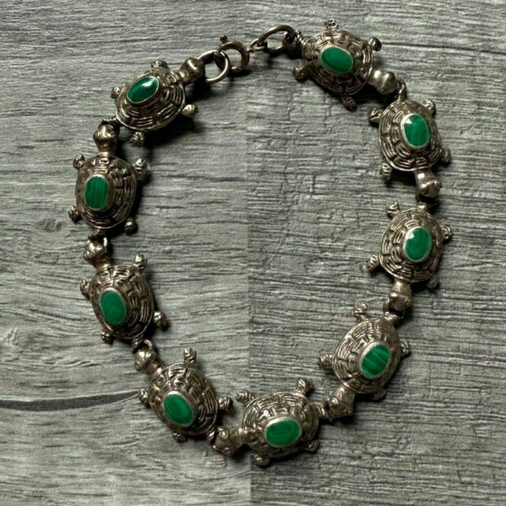 Vintage .925 Sterling Silver turtle link bracelet